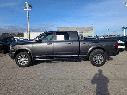 2018 RAM 2500 Limited Mega Cab 4x4 6'4' Box