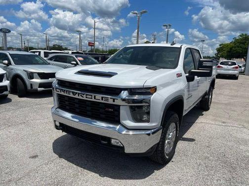 Summit White 2023 Chevrolet Silverado 2500 LT