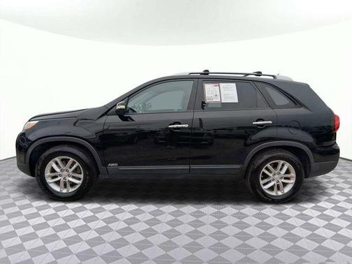 Ebony Black 2014 Kia Sorento LX