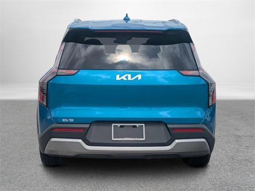 2026 Kia EV9 Wind