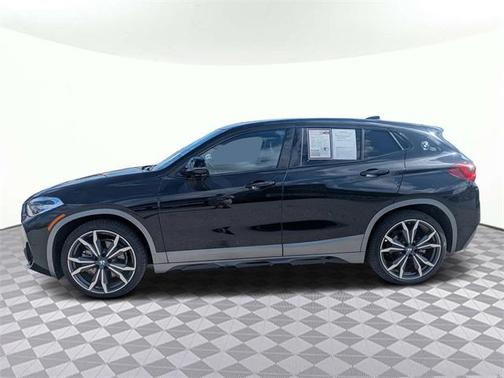 2022 BMW X2 sDrive28i