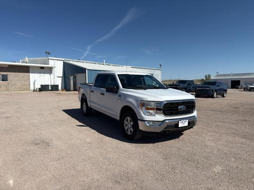 Oxford White 2021 Ford F-150 XLT