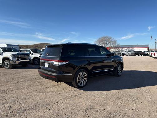 2022 Lincoln Navigator Reserve
