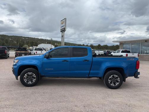 Bright Blue Metallic 2022 Chevrolet Colorado Z71
