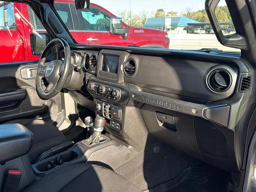 2021 Jeep Wrangler Willys