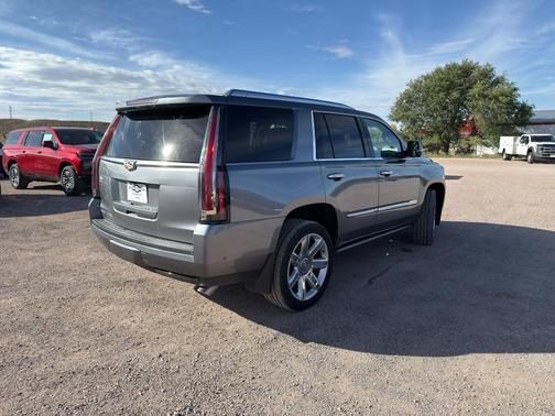2020 Cadillac Escalade Premium Luxury