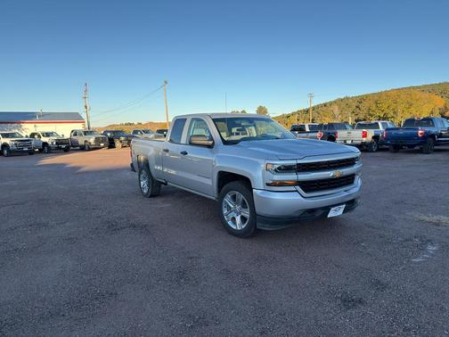 2018 Chevrolet Silverado 1500 Custom