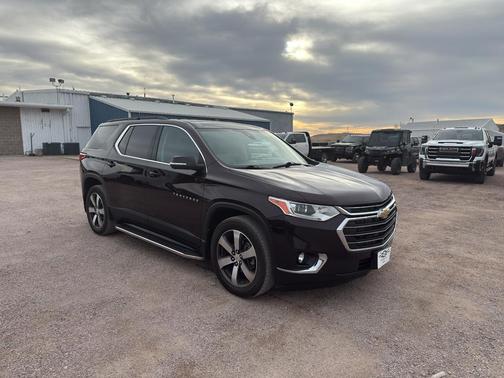 2021 Chevrolet Traverse LT Leather