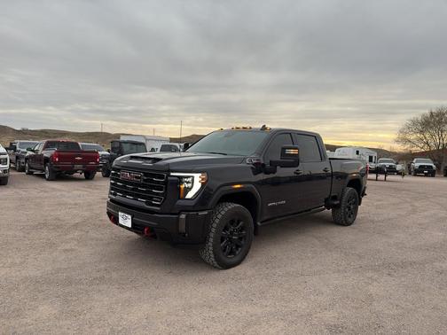2024 GMC Sierra 2500 AT4