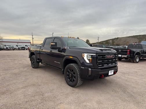 2024 GMC Sierra 2500 AT4