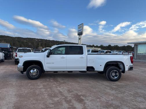 Summit White 2026 Chevrolet Silverado 3500 LT Truck