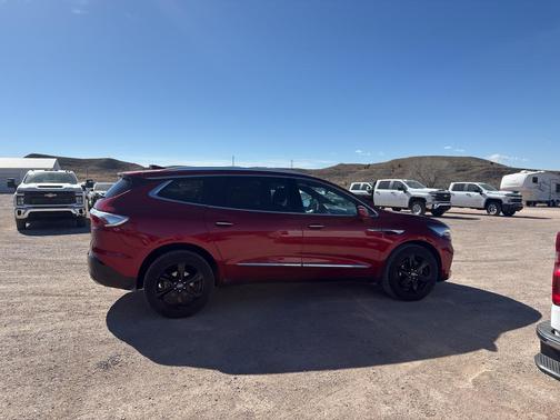 2023 Buick Enclave Essence AWD