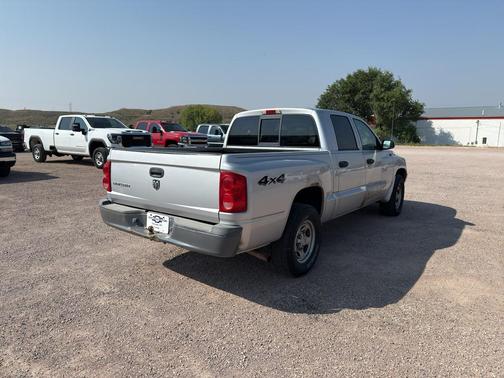 2005 Dodge Dakota ST Quad Cab