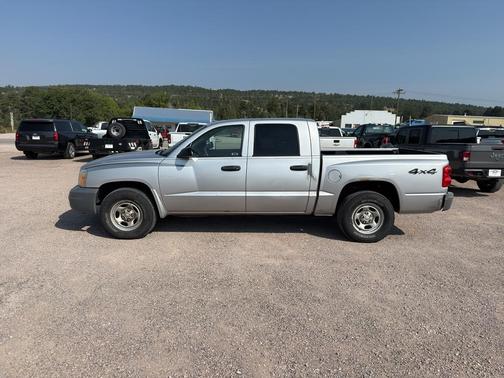 2005 Dodge Dakota ST Quad Cab