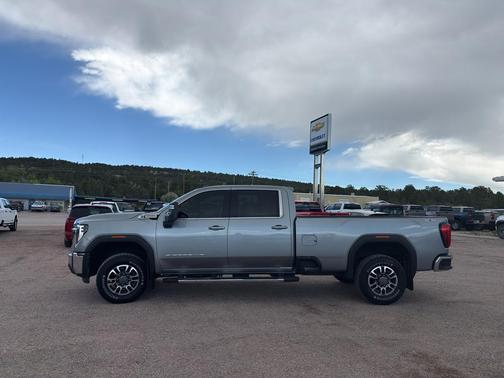 Sterling Metallic 2024 GMC Sierra 3500 SLE