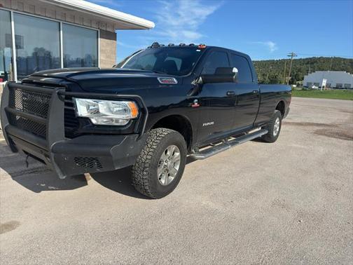 2021 RAM 3500 Big Horn Crew Cab 4x4 8' Box