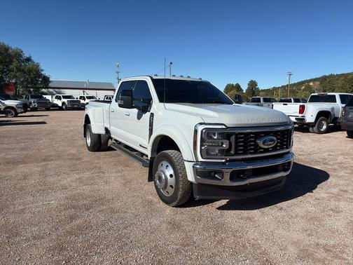 2025 Ford F-450 Lariat