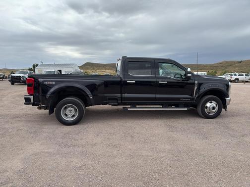 2024 Ford F-350 Lariat