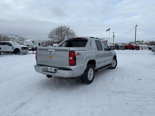 2013 Chevrolet Avalanche LT