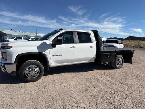 2024 Chevrolet Silverado 3500 LT
