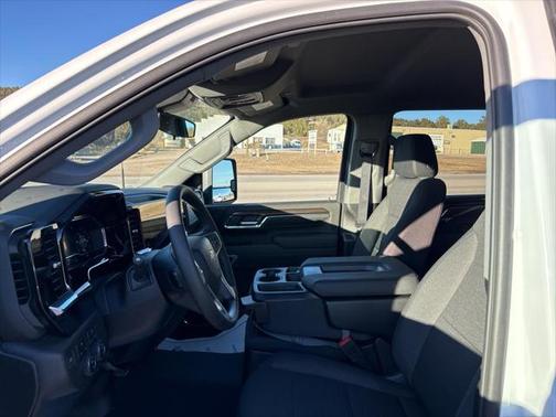 2024 Chevrolet Silverado 3500 LT