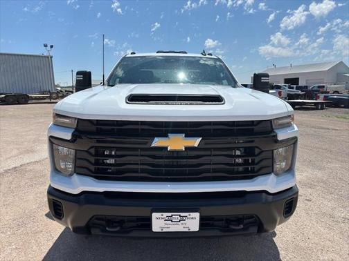2025 Chevrolet Silverado 3500 WT