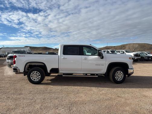 2024 Chevrolet Silverado 2500 LT
