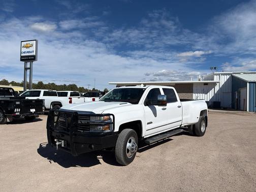 2015 Chevrolet Silverado 3500 High Country