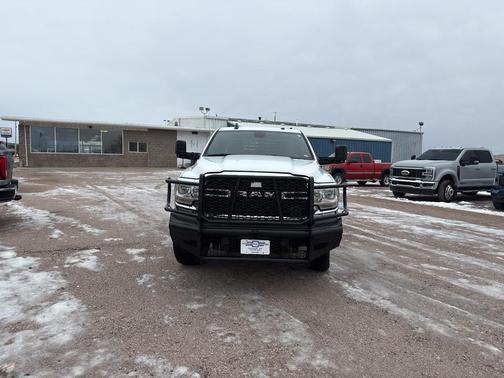 2022 RAM 2500 Big Horn Crew Cab 4x4 6'4' Box