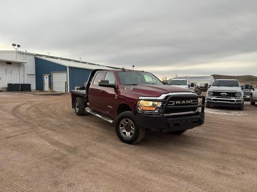 2019 RAM 3500 Tradesman Crew Cab 4x4 8' Box