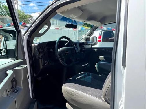 2018 GMC Savana 2500 Work Van