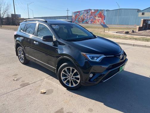 2017 Toyota RAV4 Hybrid Limited