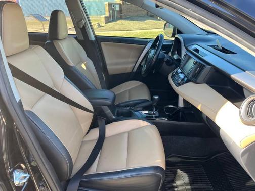 2017 Toyota RAV4 Hybrid Limited