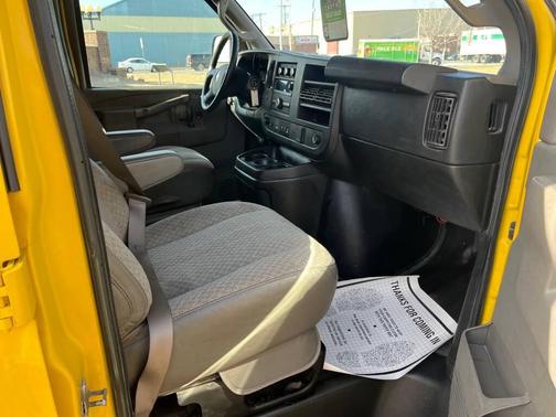 2021 Chevrolet Express 2500 RWD 2500 Regular Wheelbase WT