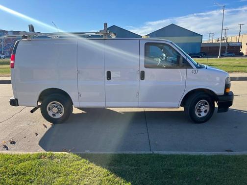 2020 Chevrolet Express 2500 RWD 2500 Regular Wheelbase WT