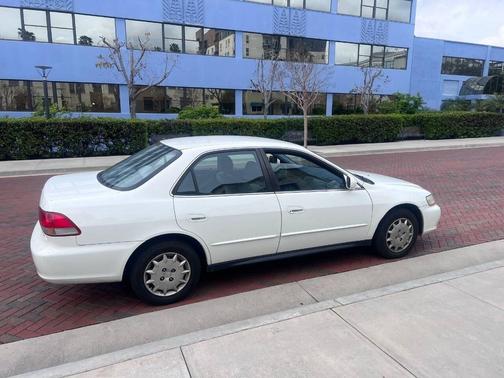 2001 Honda Accord LX 4dr Sedan