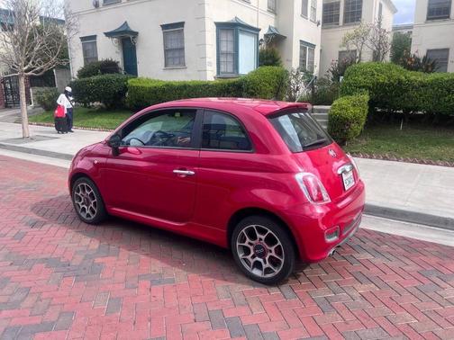 2012 FIAT 500 Sport
