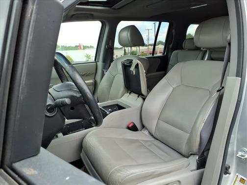Silver 2011 Honda Pilot EX-L