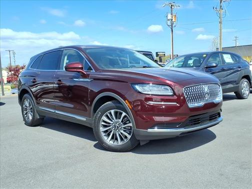 Burgundy Velvet Metallic Tinted Clearcoat 2023 Lincoln Nautilus Standard