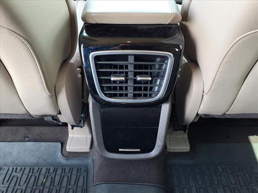 Burgundy Velvet Metallic Tinted Clearcoat 2023 Lincoln Nautilus Standard