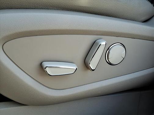 Burgundy Velvet Metallic Tinted Clearcoat 2023 Lincoln Nautilus Standard