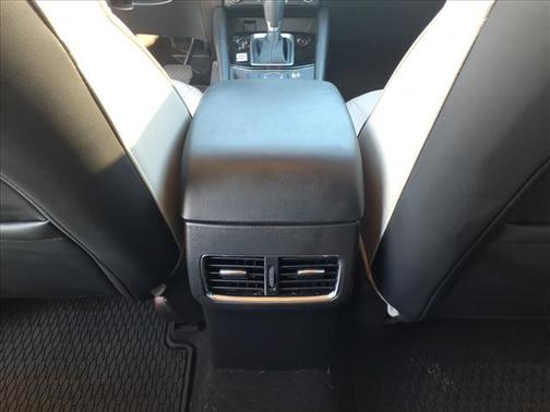 2022 Mazda CX-5 2.5 S Preferred Package