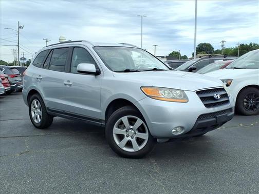 Radiant Silver Metallic 2009 Hyundai SANTA FE SE