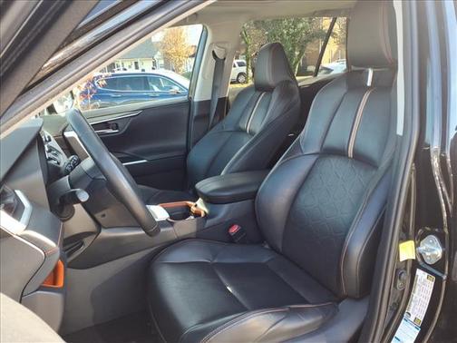 2019 Toyota RAV4 Adventure