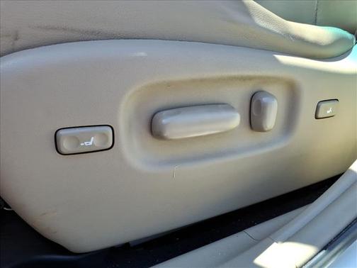 Blizzard Pearl 2012 Toyota Highlander Limited