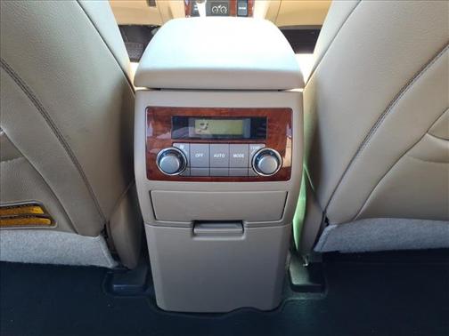 Blizzard Pearl 2012 Toyota Highlander Limited