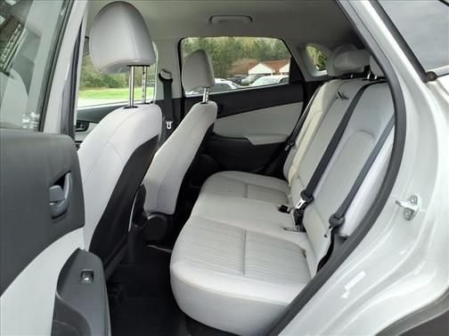 Cyber Silver 2023 Hyundai KONA SEL