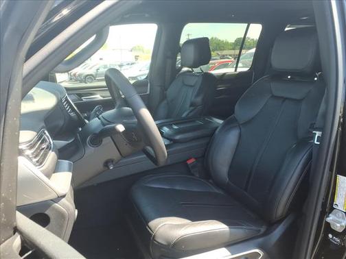 Diamond Black 2024 Jeep Wagoneer Series III