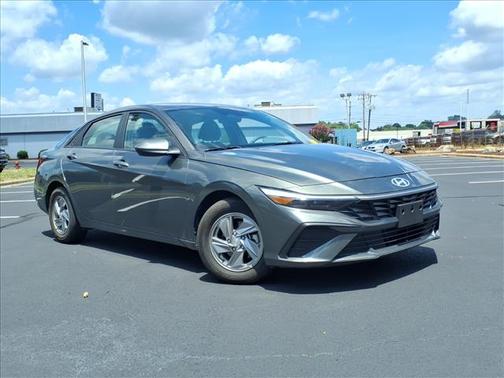 Amazon Gray 2025 Hyundai ELANTRA SE