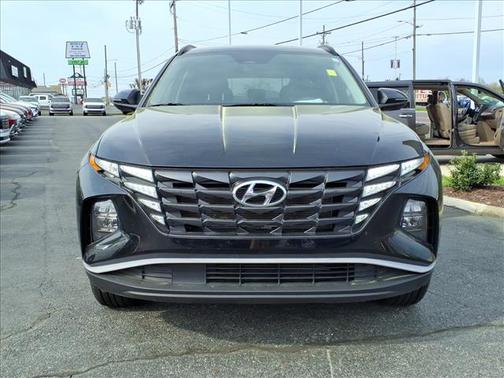 Phantom Black 2022 Hyundai TUCSON SEL